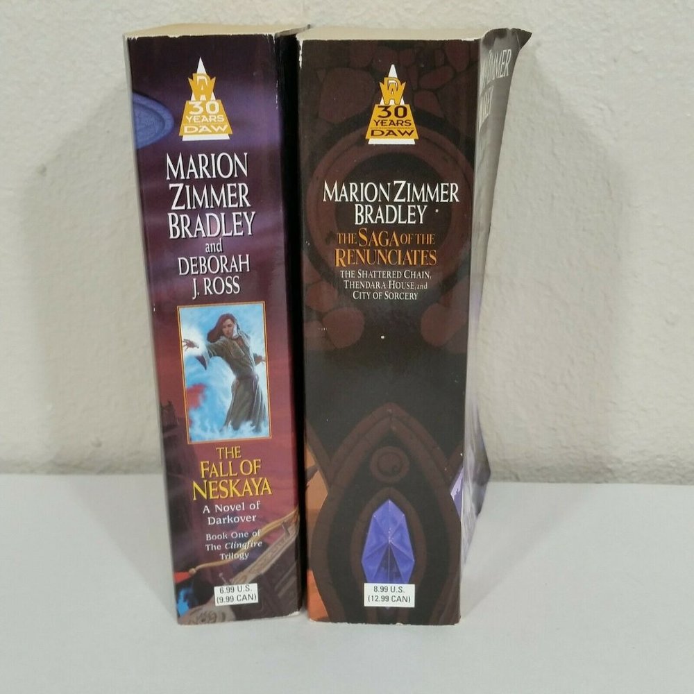 2 Marion Zimmer Bradley Paperback Books Renunciates Darkover Clingfire